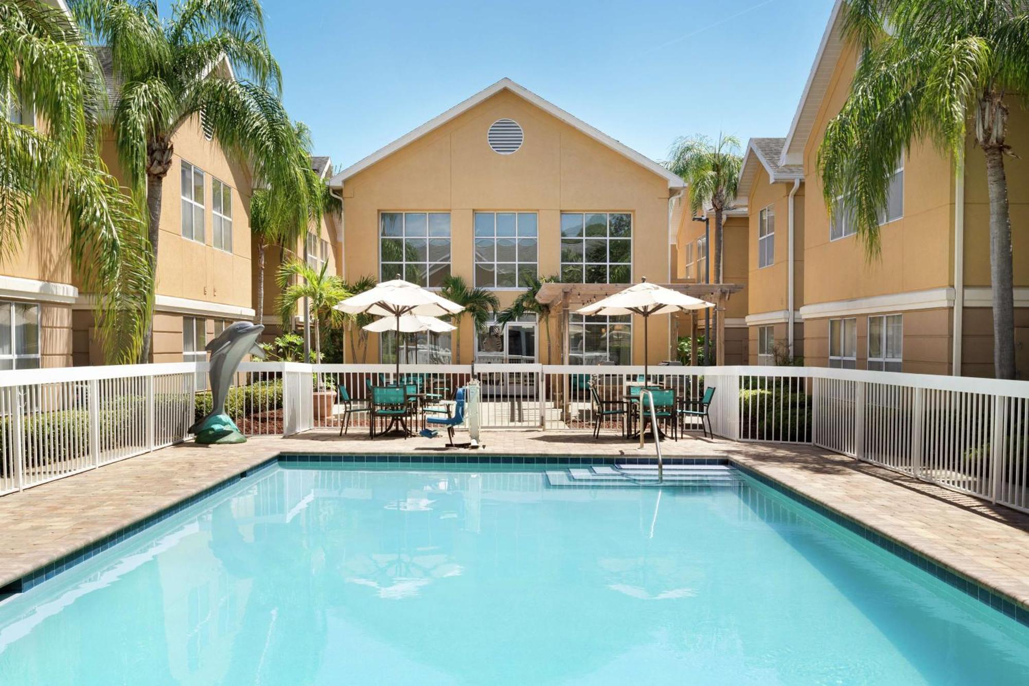 Homewood Suites By Hilton St. Petersburg Clearwater Exterior photo